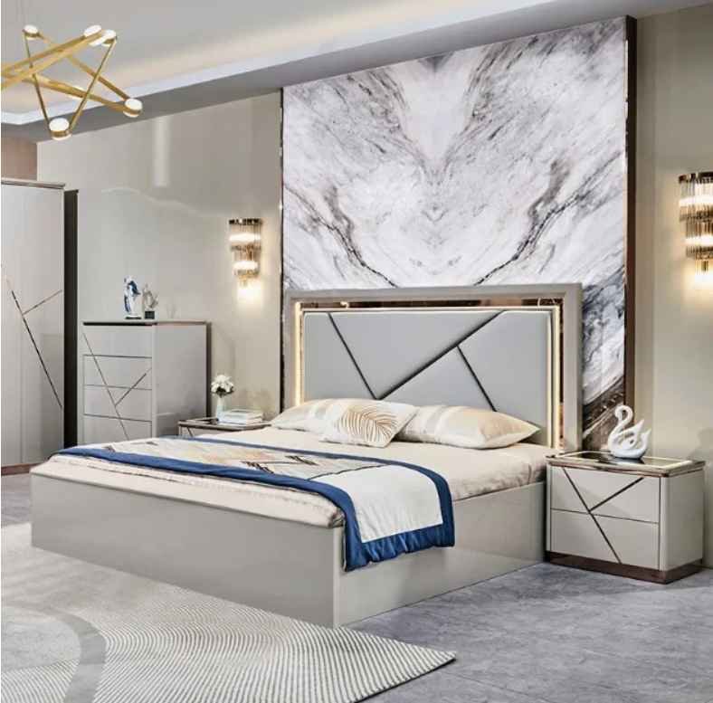 NOVARA GRANDE DESIGNER BED
