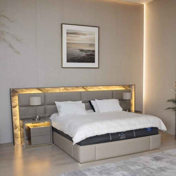 VARESE ROYAL PANEL BED